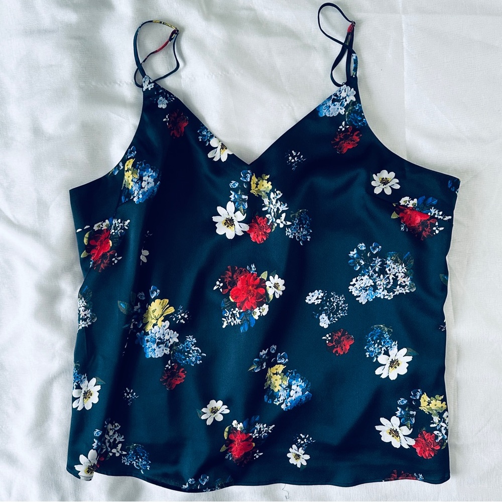 NWOT XL Banana Republic Navy Floral Satin Sleeveless Top